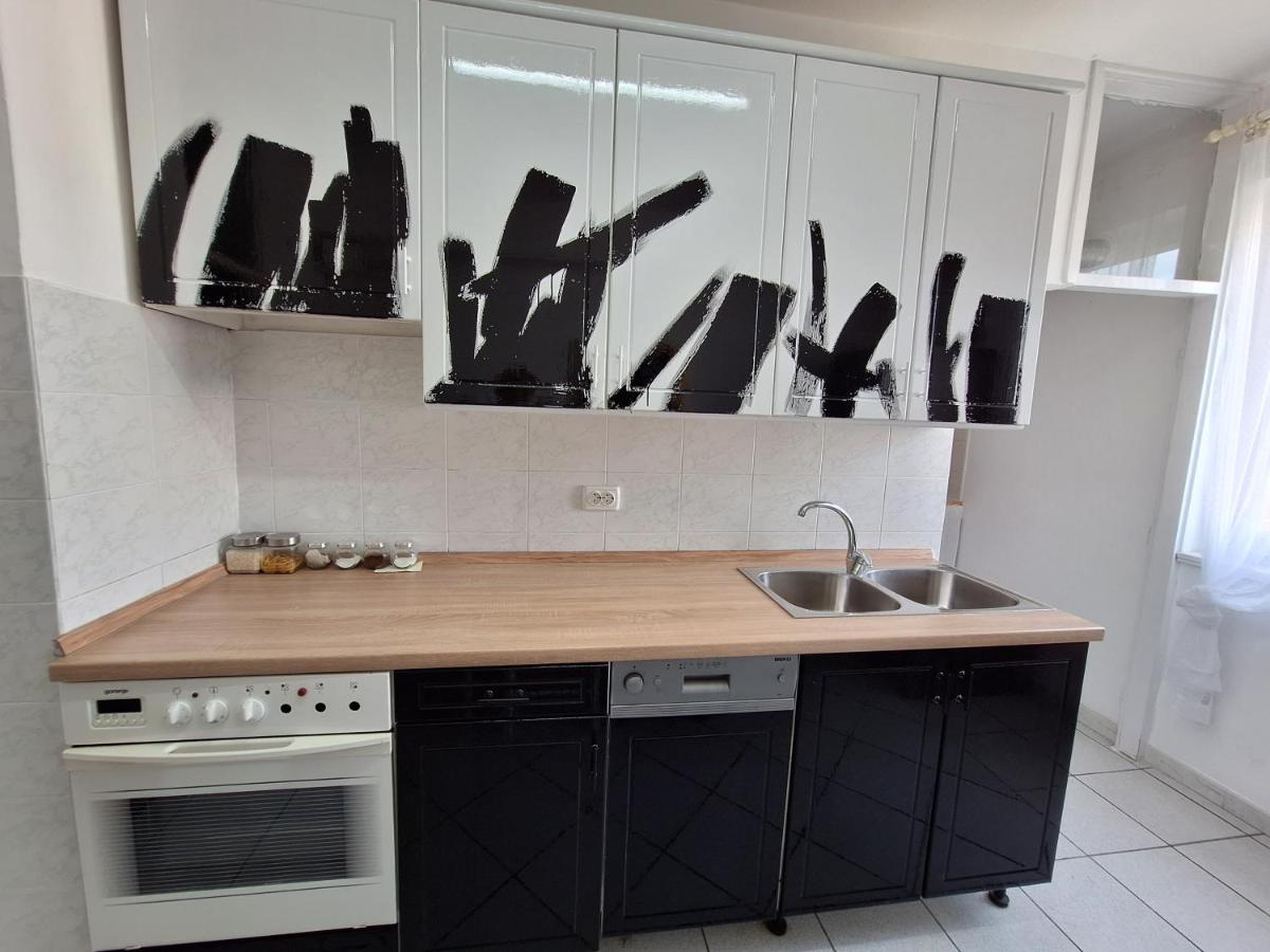 Two Bedroom Apartment Alma Zadar Exterior photo